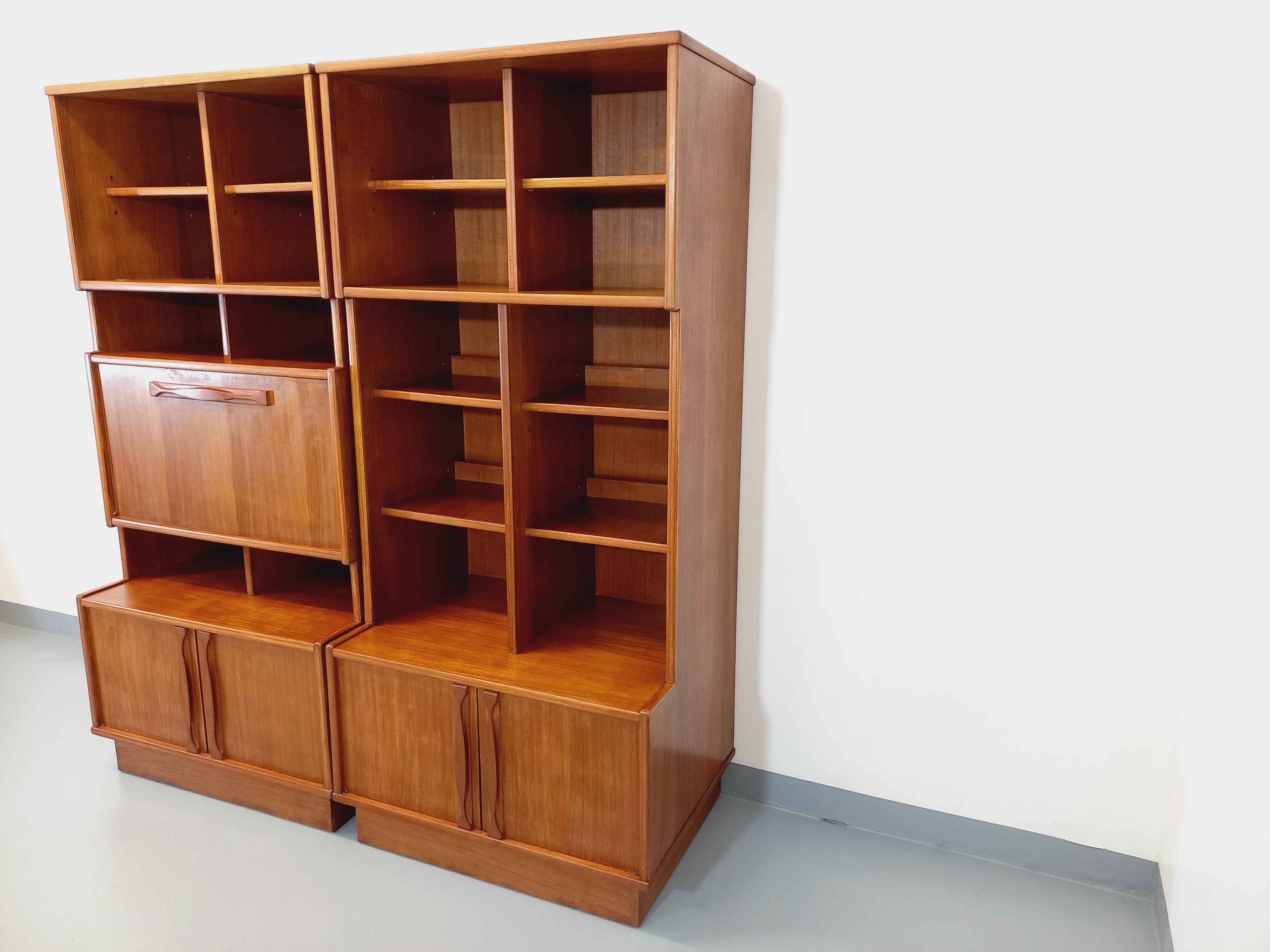 Vintage Scandinavian double bookcase in teak from the 60s