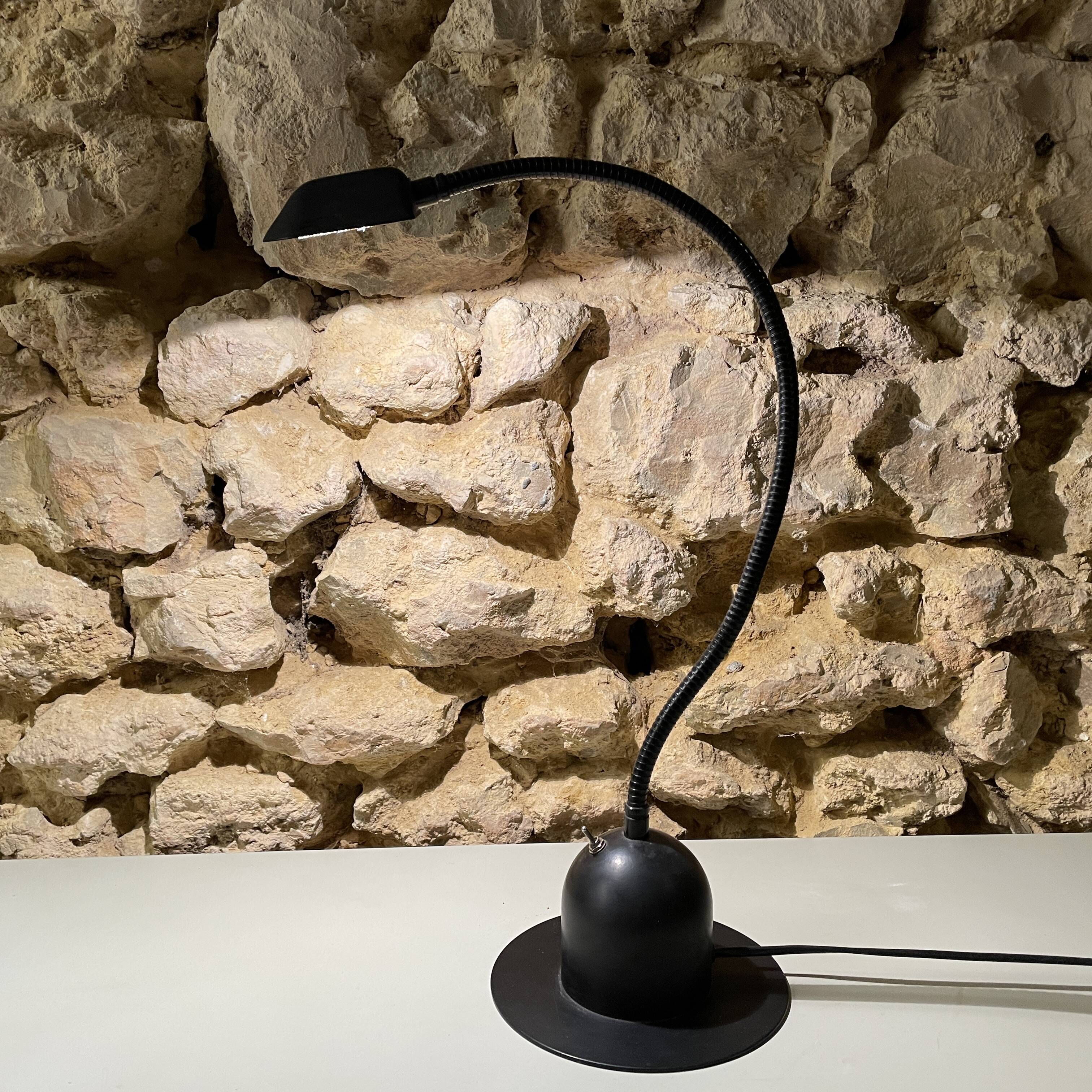 Desk or bedside lamp – black metal, 90s design, made in France