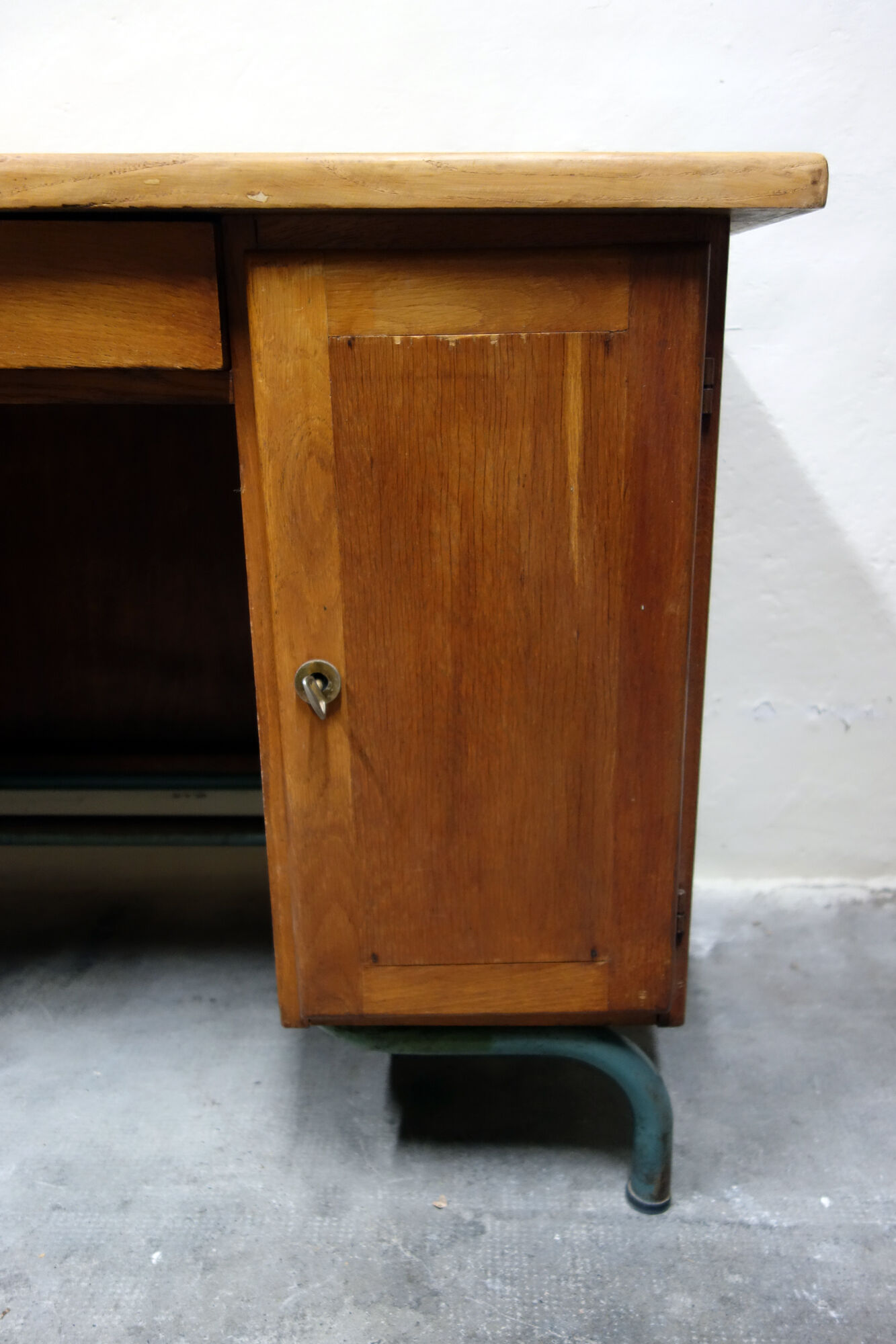 Office schoolmaster 50s