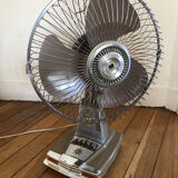 Vintage Mercedez fan