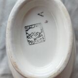 Gravy boat