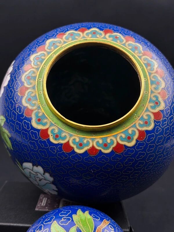 Chinese cloisonné vase decorated with peonies on a blue background, height 15 cm