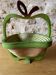 Apple-shaped fruit basket or trivet