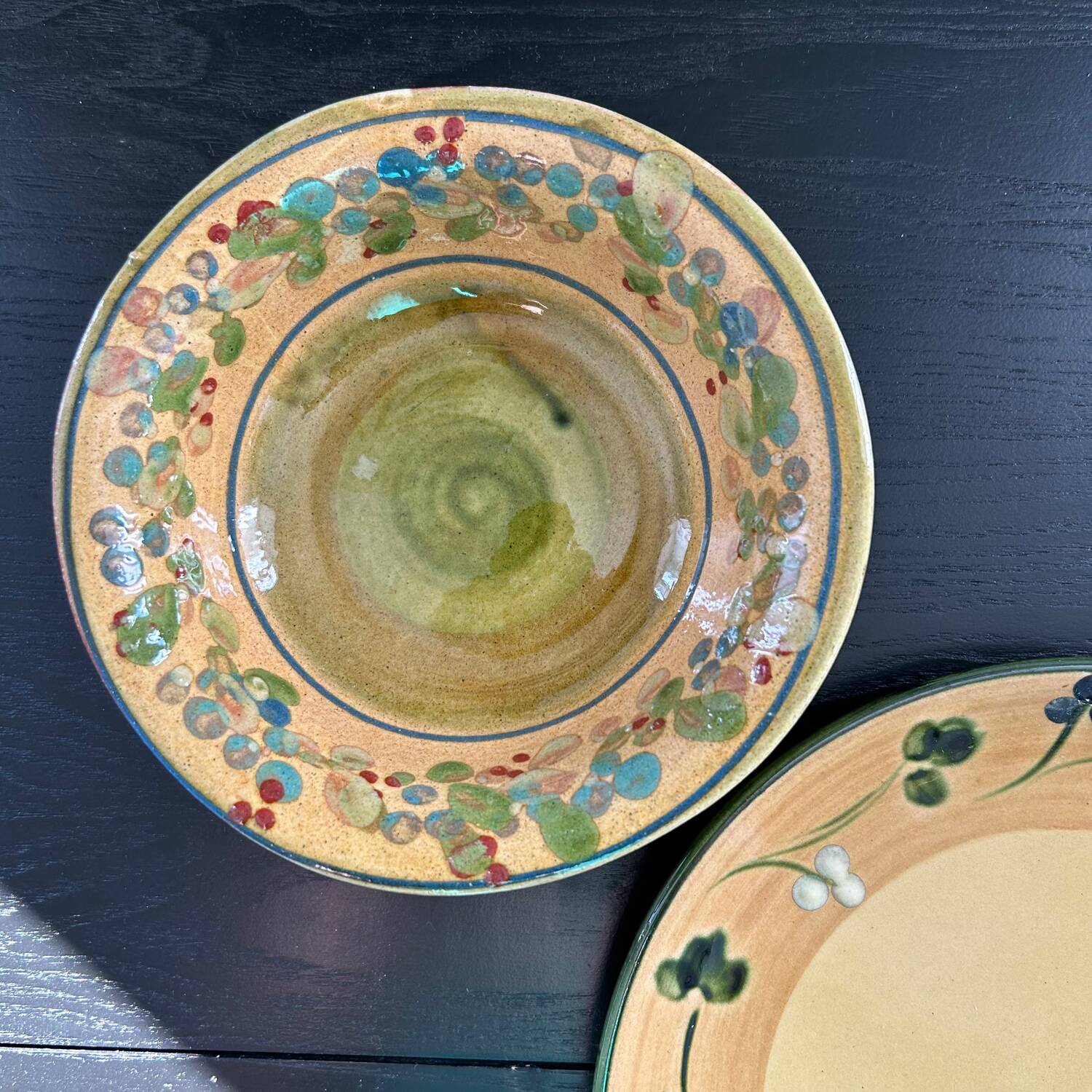 Provençal tableware set