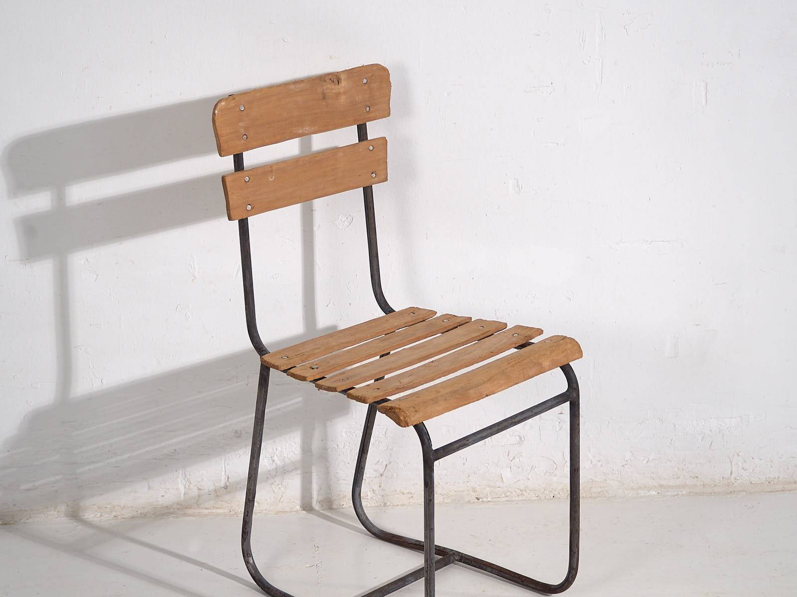 Chaises d’extérieur anciennes (vers 1920). Ensemble de 2 pièces #1
