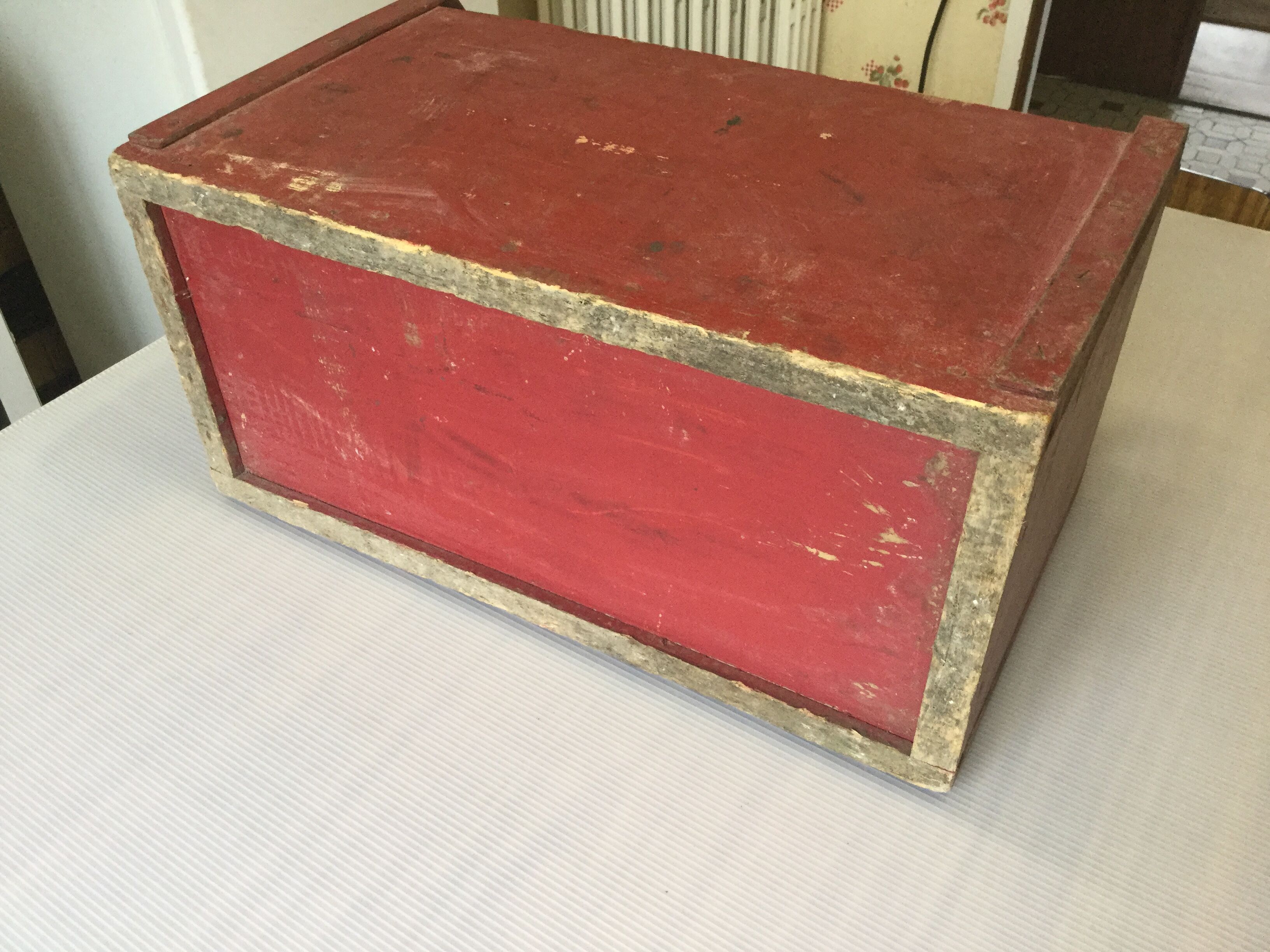 Wooden crate