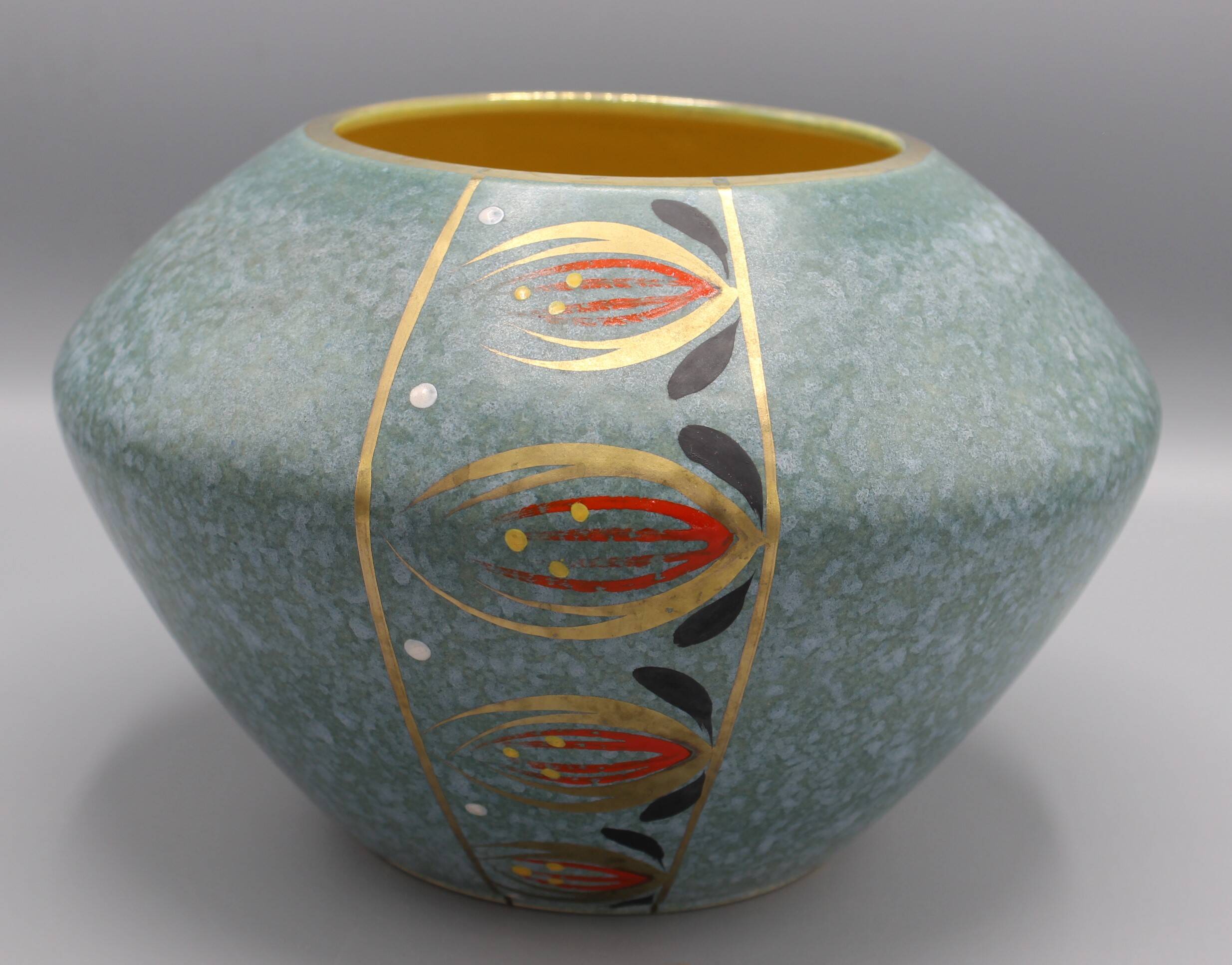 Vintage germany hohr vase