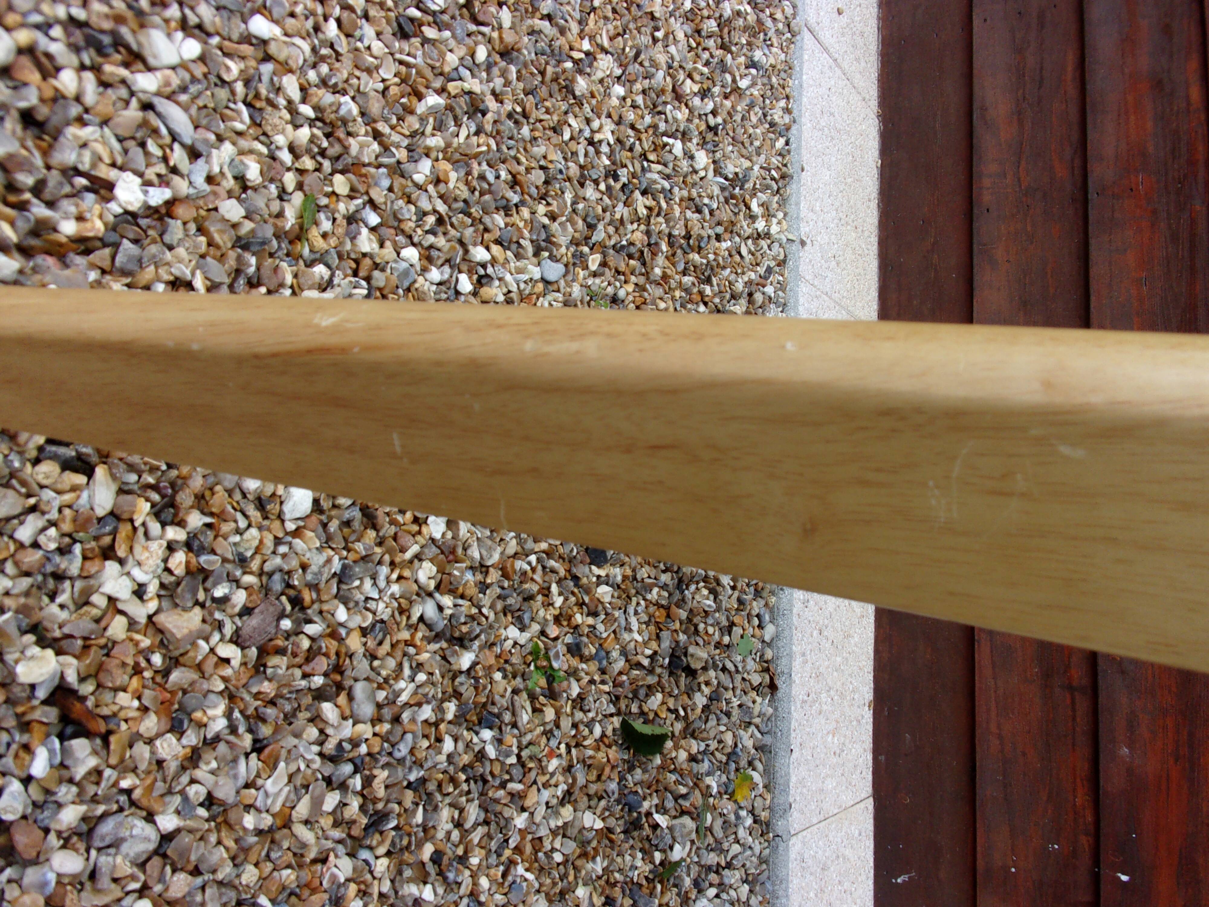 Extendable Scandinavian table