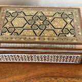 Wood and mother-of-pearl box