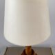 Lampe vintage en bois années 60-70