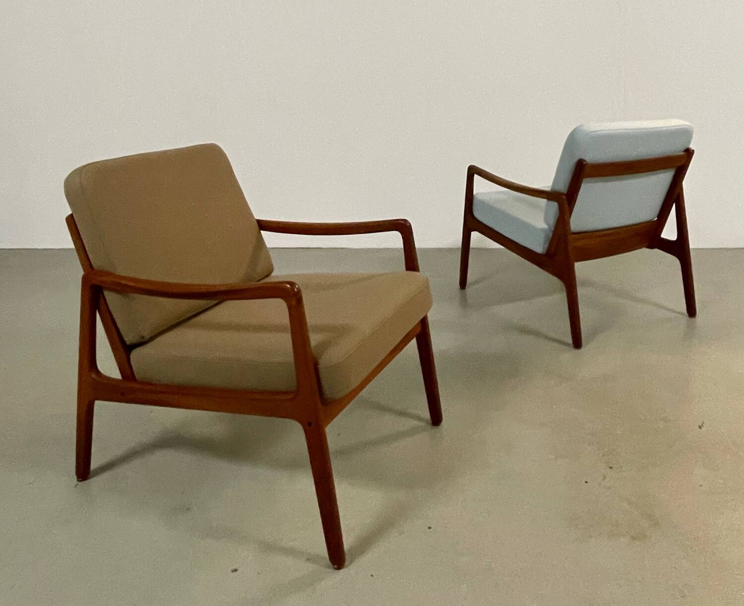 Fauteuils danois en teck par Ole Wanscher années 1960 MidCentury