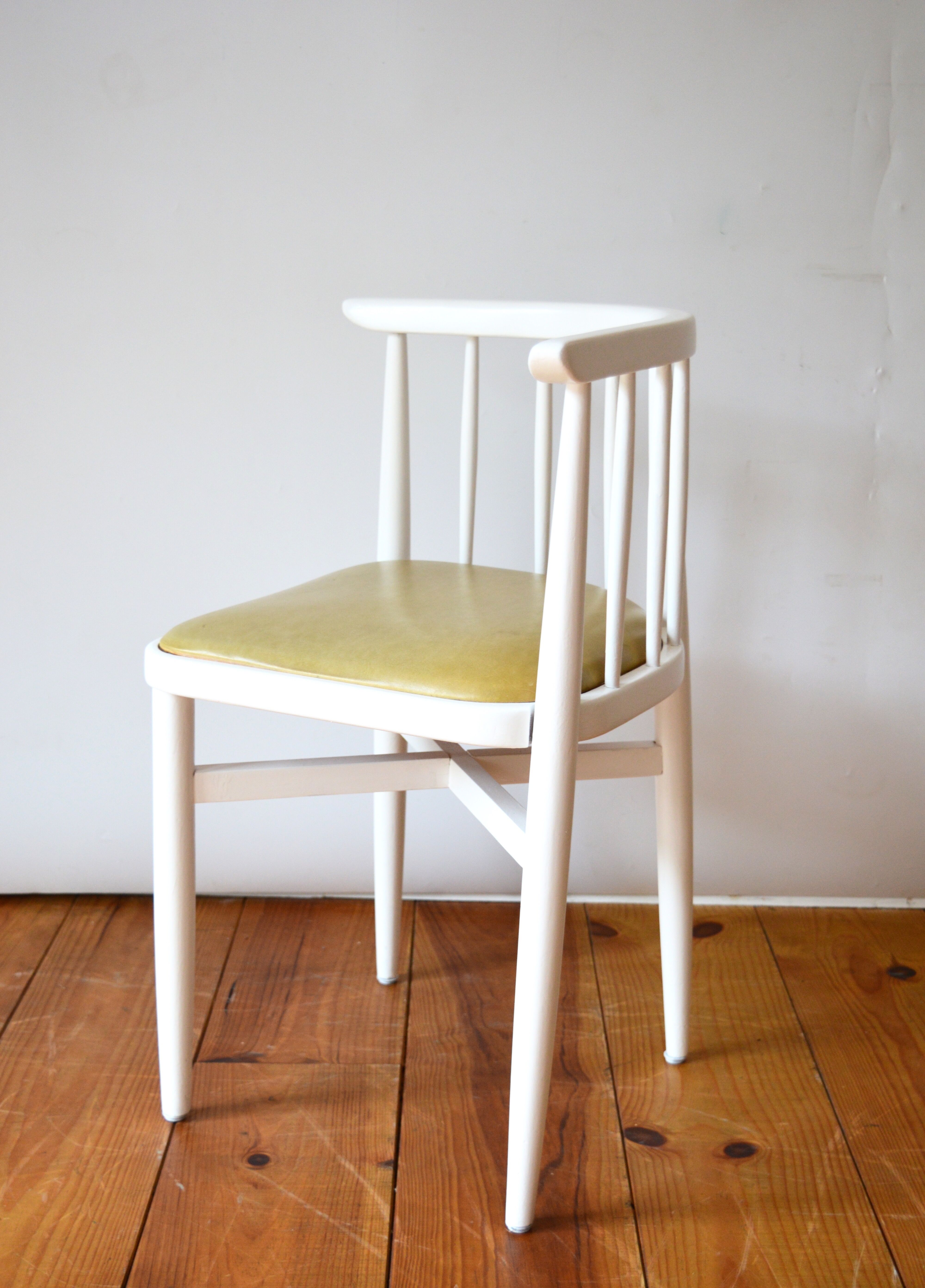 Thonet table and chairs set