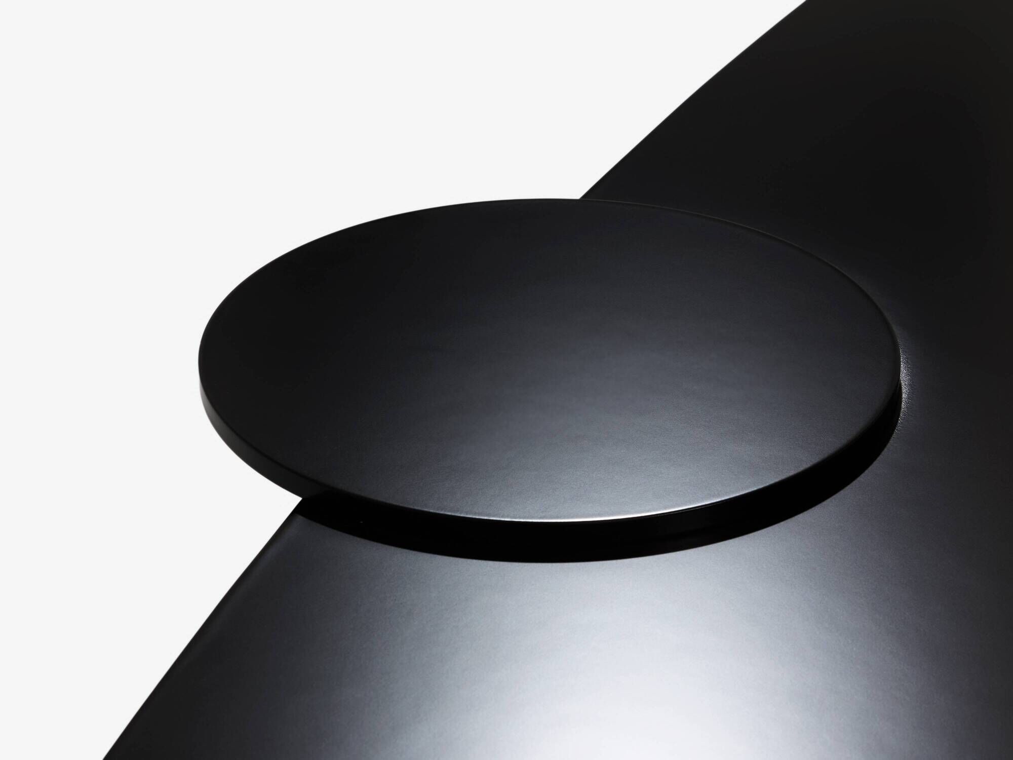 Gilles Derain pair of metal coffee tables edition Lumen 1986