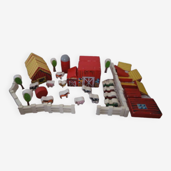 Large wooden toy set about the world of the farm