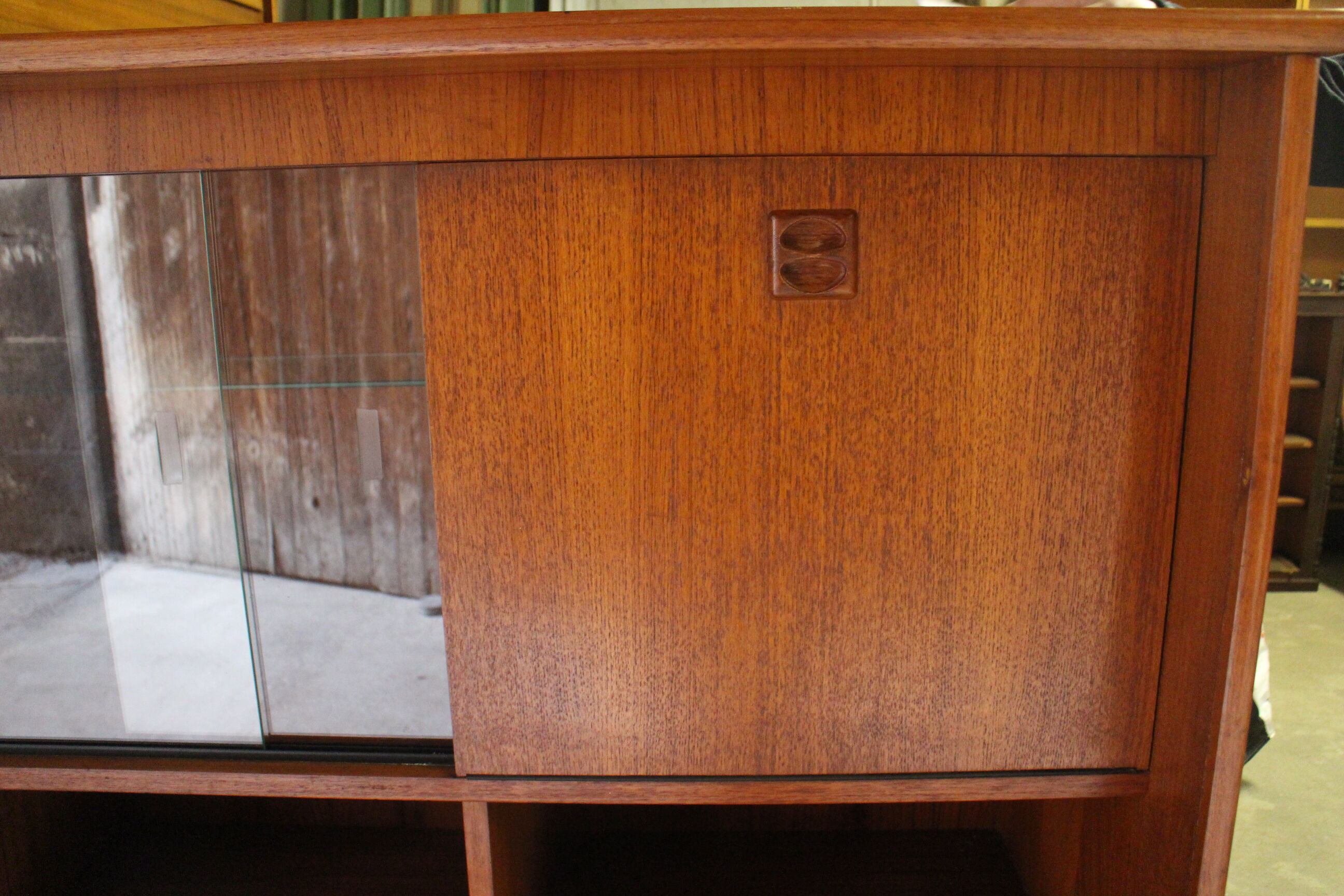 Meuble bar scandinave en teck
