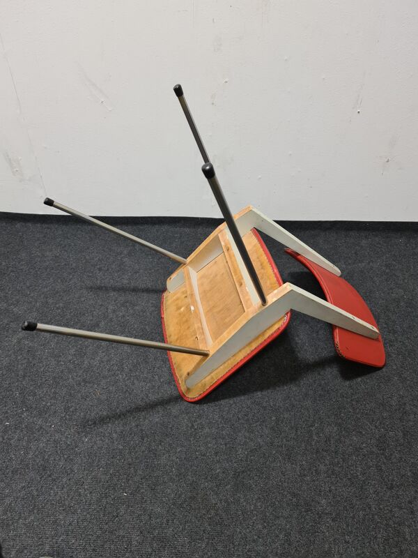 Quatre chaises de cuisine vintage des années 50