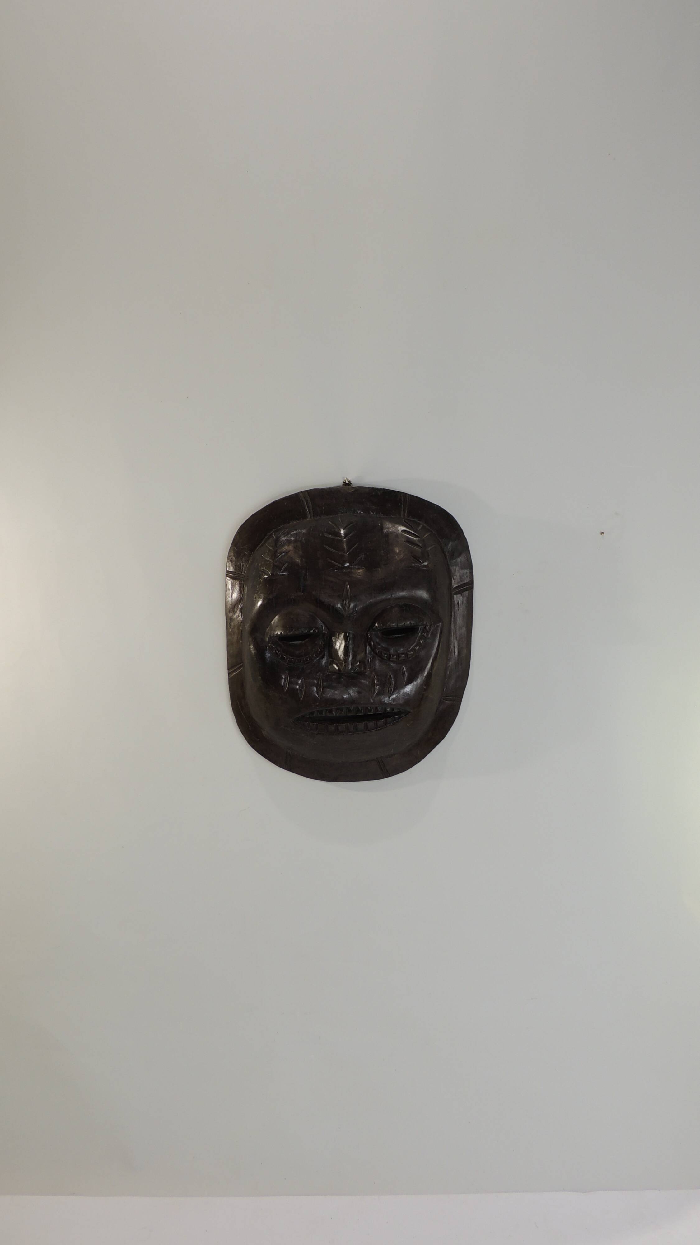 Anthropomorphic face mask/ivory coast/vintage
