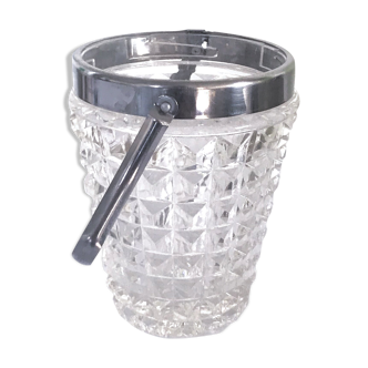 Ice bucket