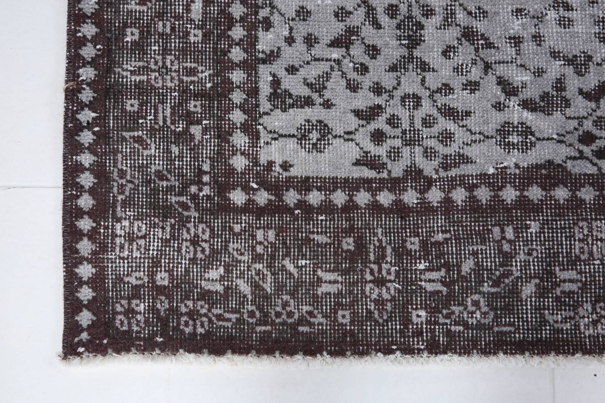 4x7 Turkish Floral Gray & Black Vintage Rug, 124x208Cm