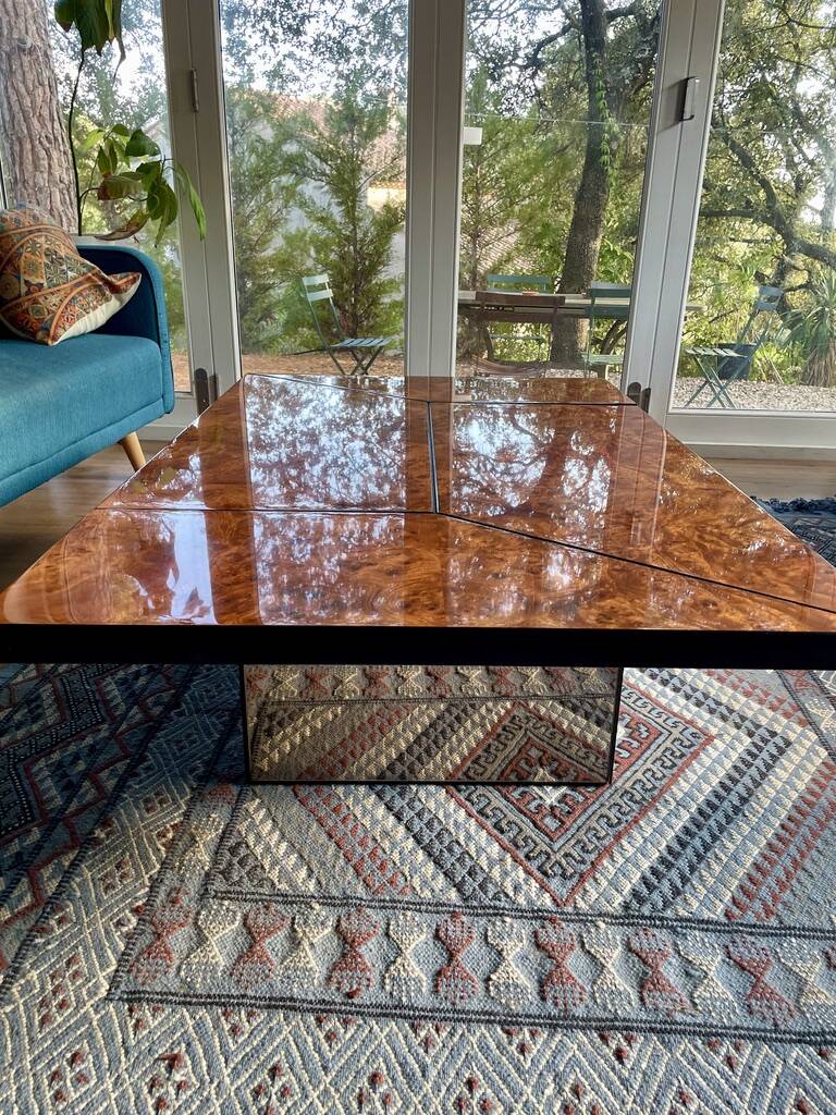 Table basse bar cocktail caché en loupe d'orme de Paul Michel, 1970 Roche Bobois