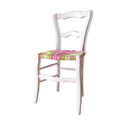 Chaise paillée en torons de tissus