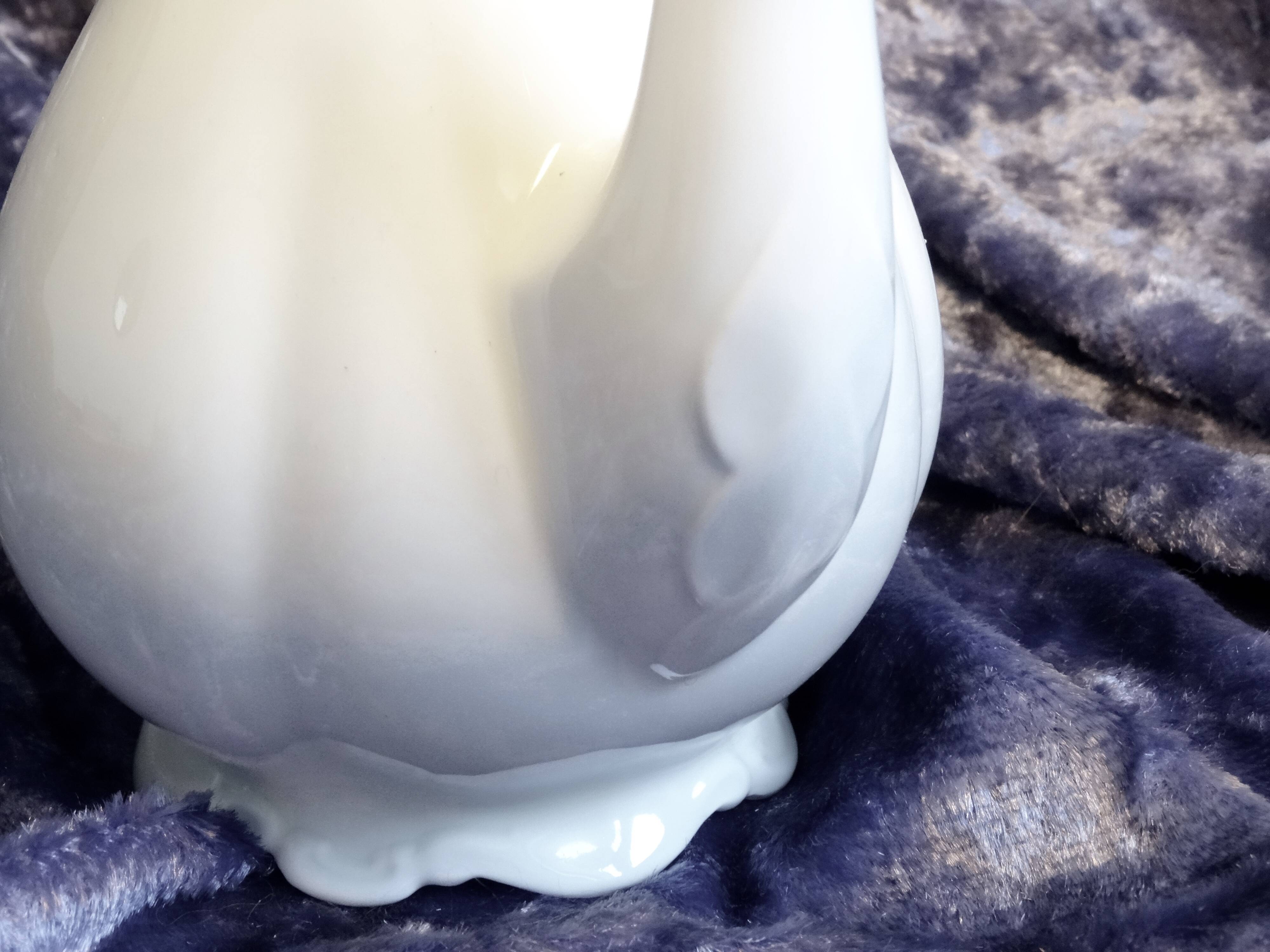 Porcelain coffee maker