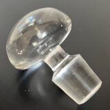 Carafe en verre ciselé