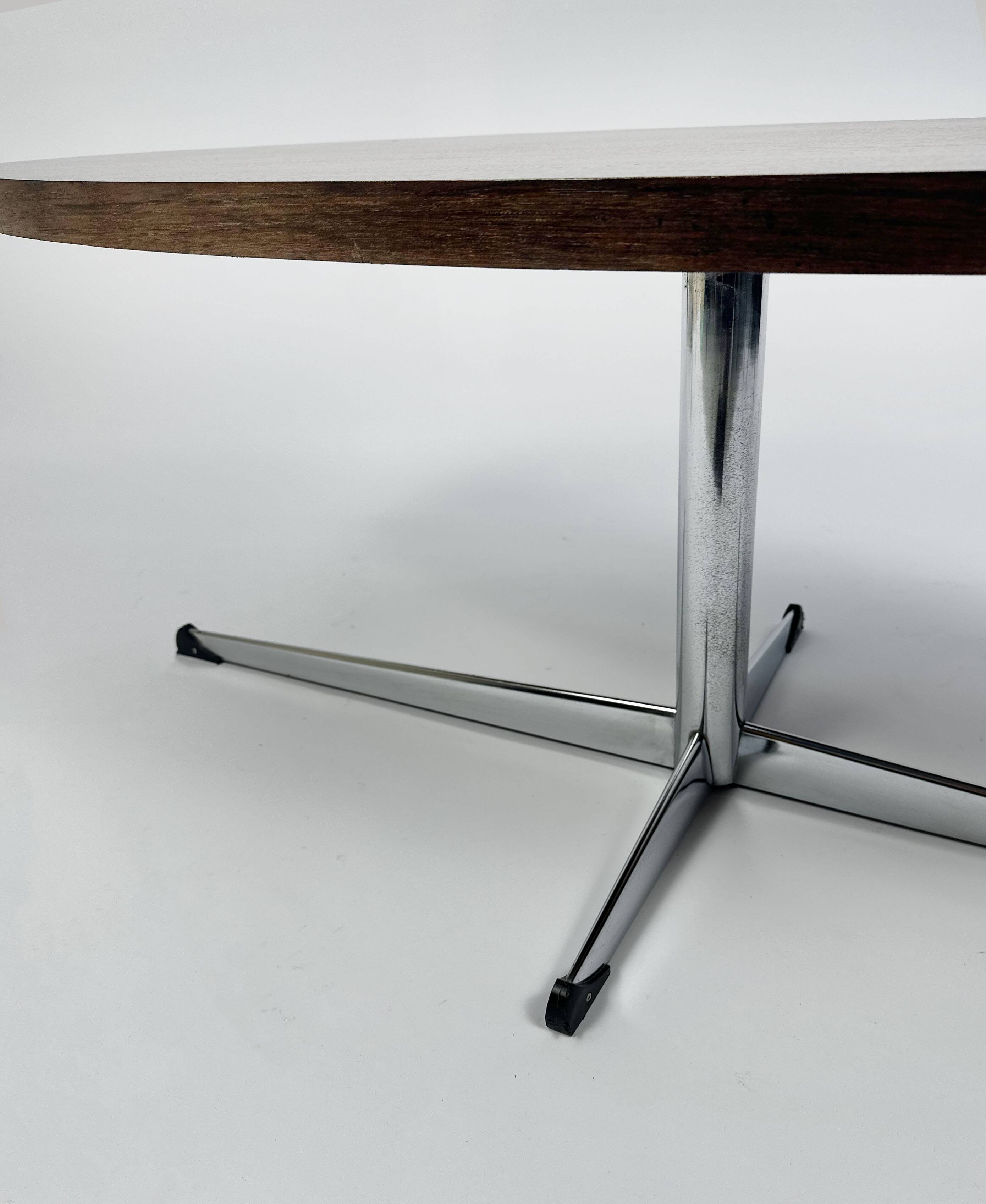 Vintage Mid-century Ellipse Coffee Table