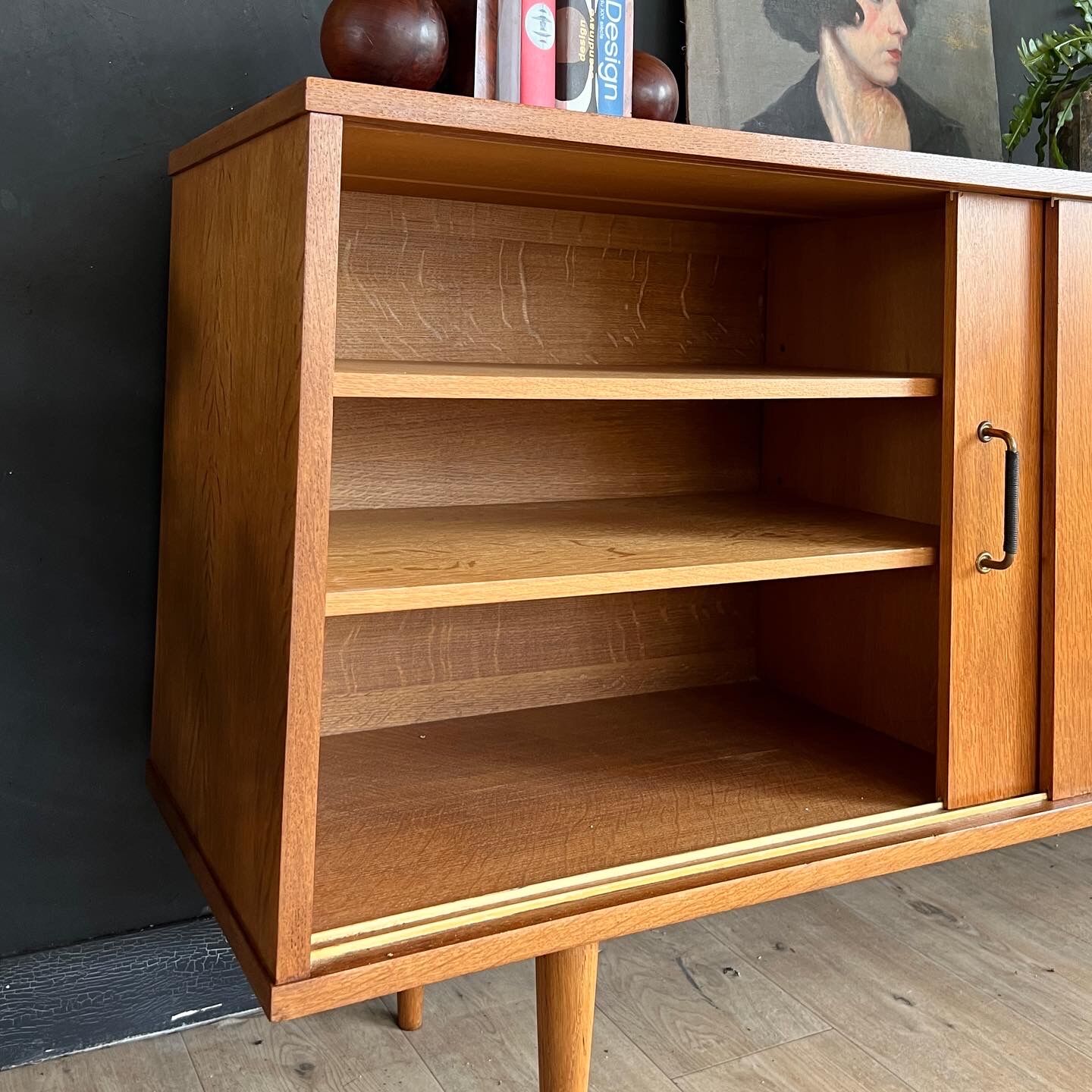 Vintage enfilade