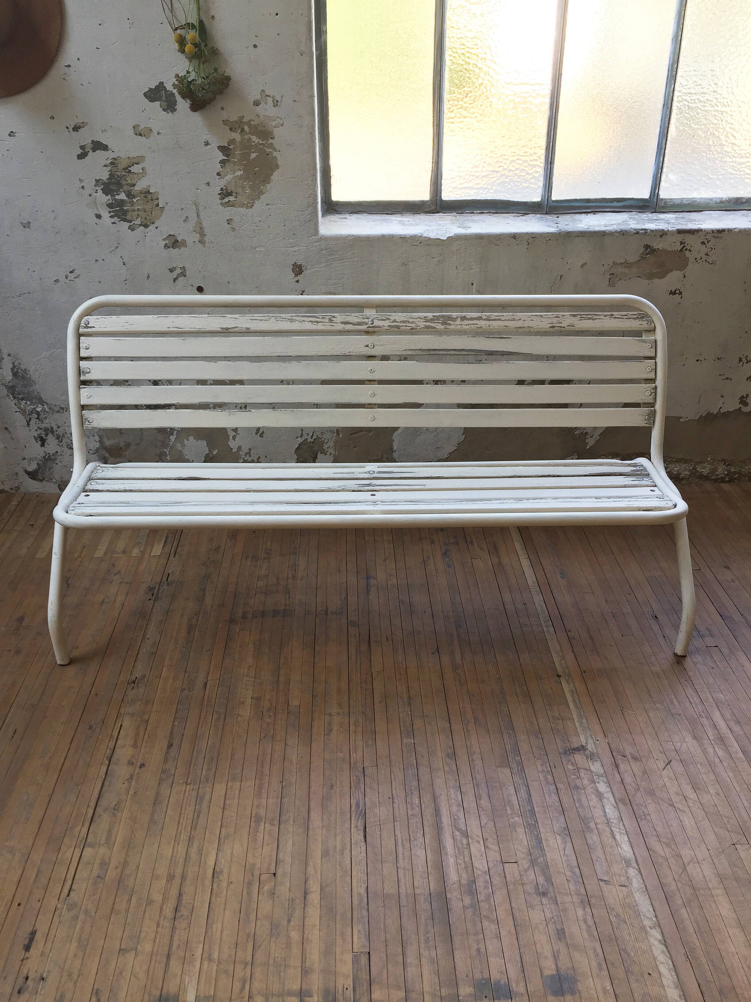Banc pliant en métal