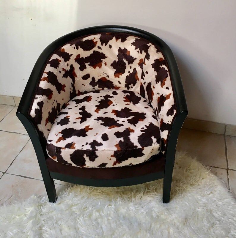 Vintage barrel chair