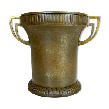 Art Deco champagne cooler in copper and brass with relief patterns, Sweden, 1930s.