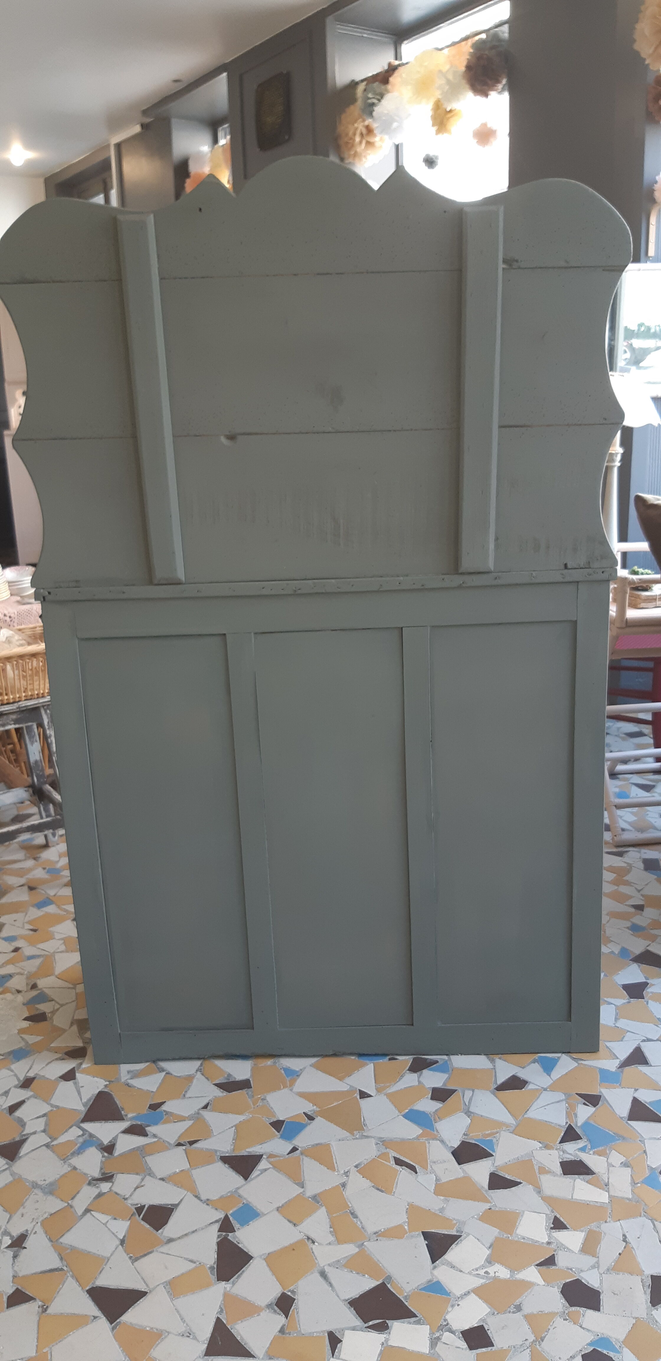 Buffet Parisien 2 bodies revisited in green