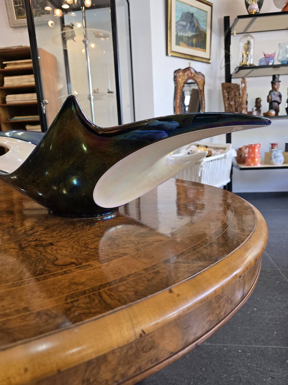 Verceram Asymmetrical Space Age Cut