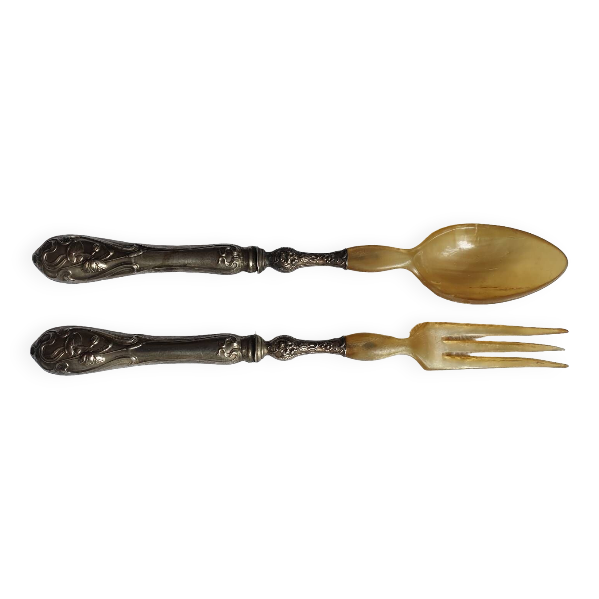 Art Nouveau salad servers in horn and silver metal
