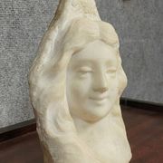 Lebrun: Bust of a young girl sculpted in white marble, Art Nouveau period