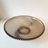 Plat en verre gris vintage