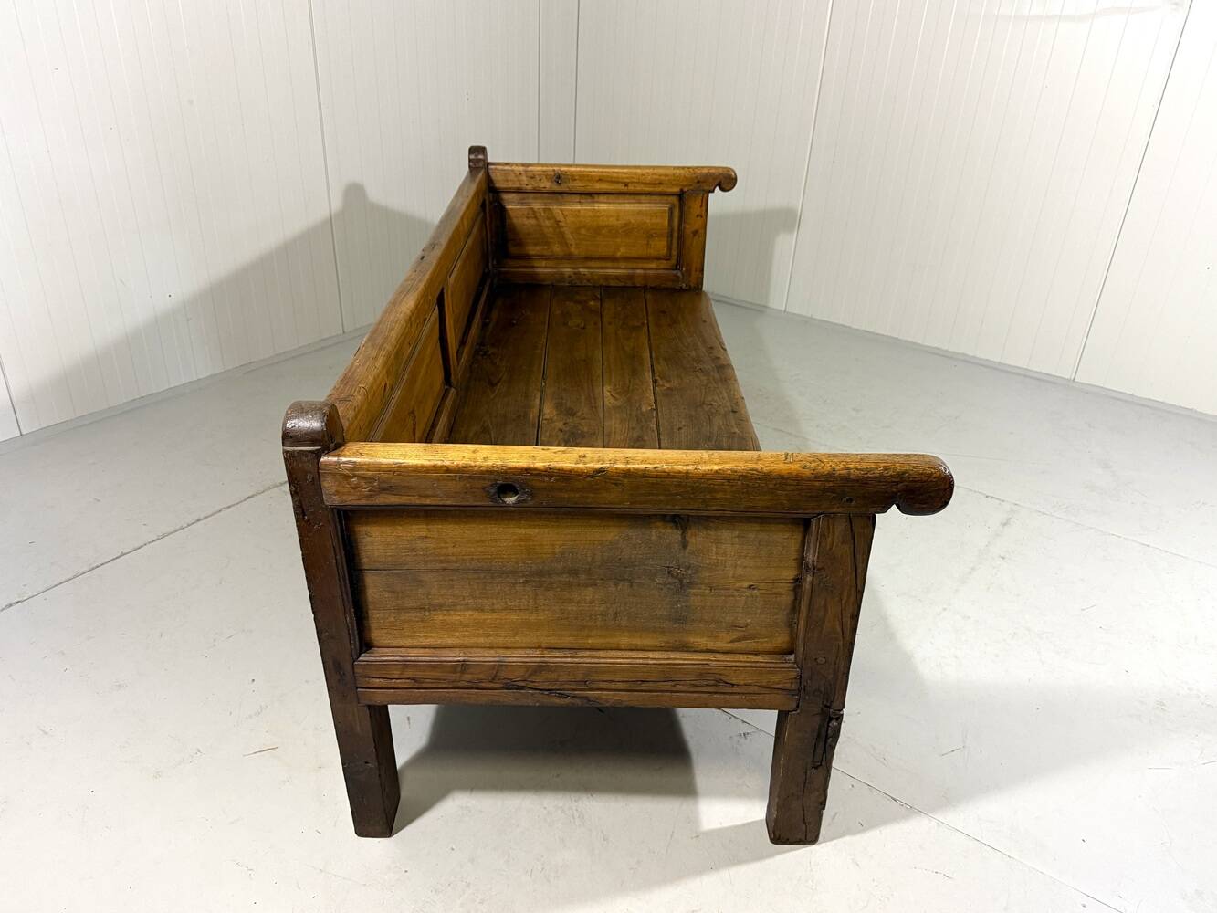 Rustic Spanish sofa bed from the 1880s.