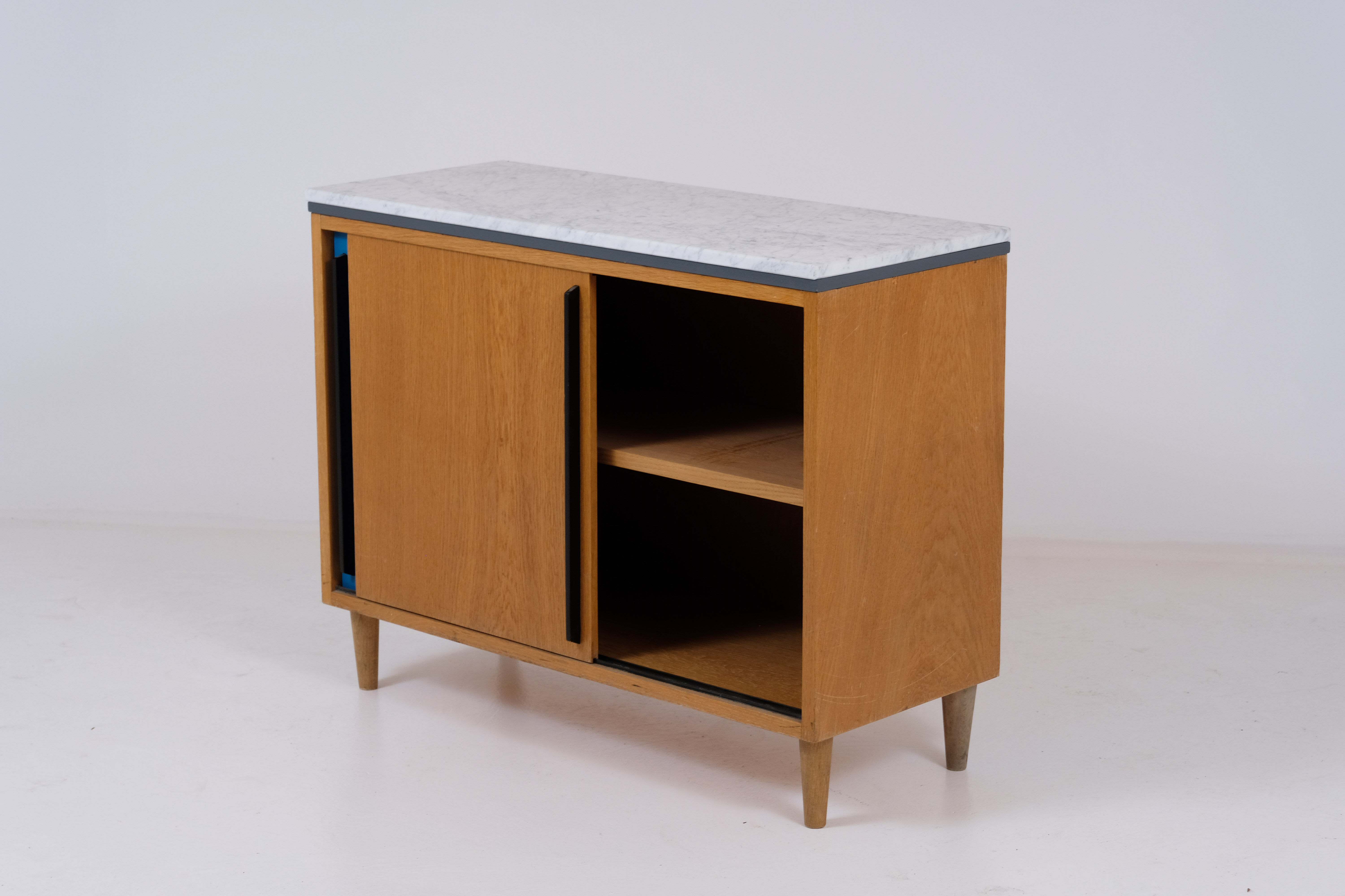 60s oak chest of drawers with marble tray