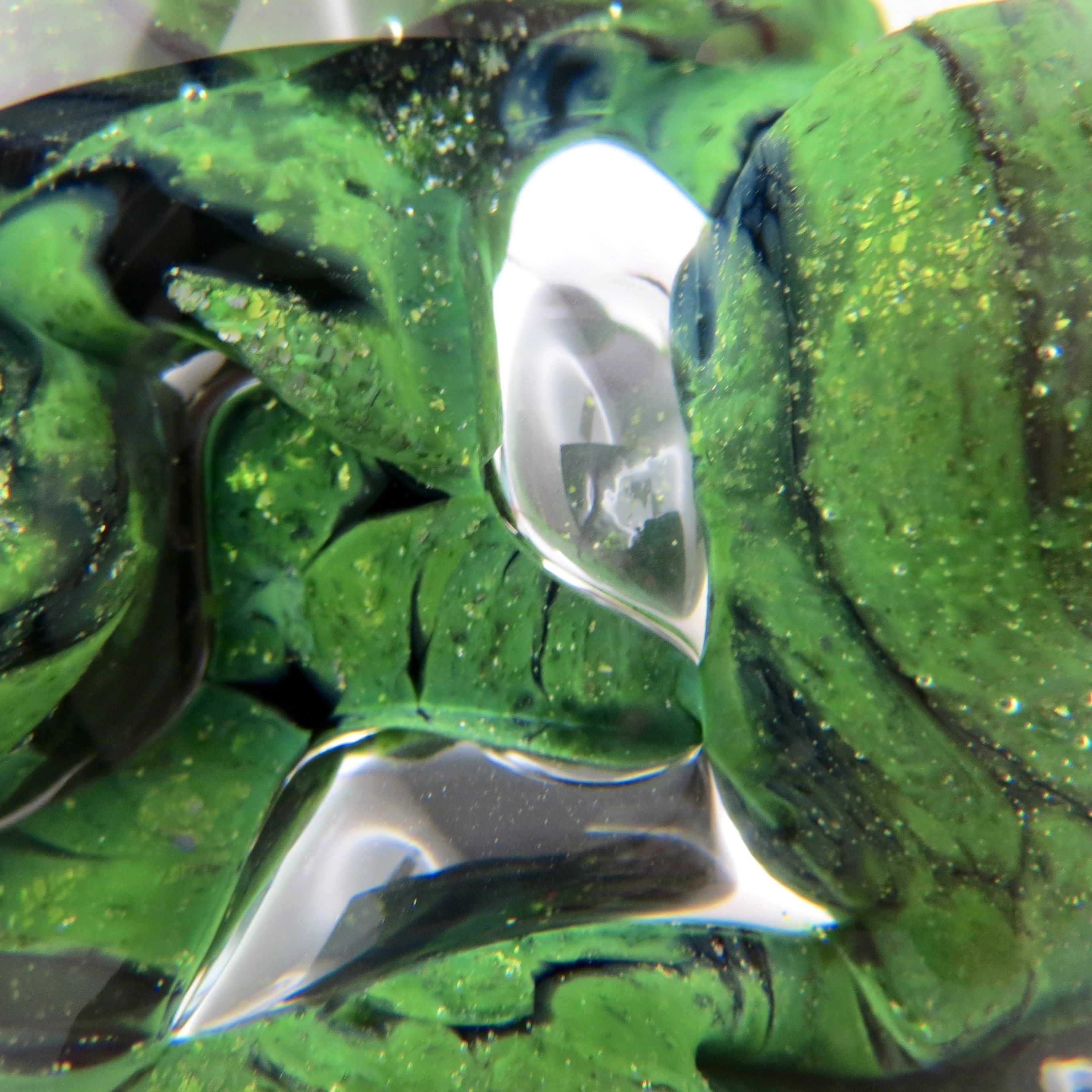 Sulfide paperweight robert pierini glass biot glass paperweight/novaro/green.