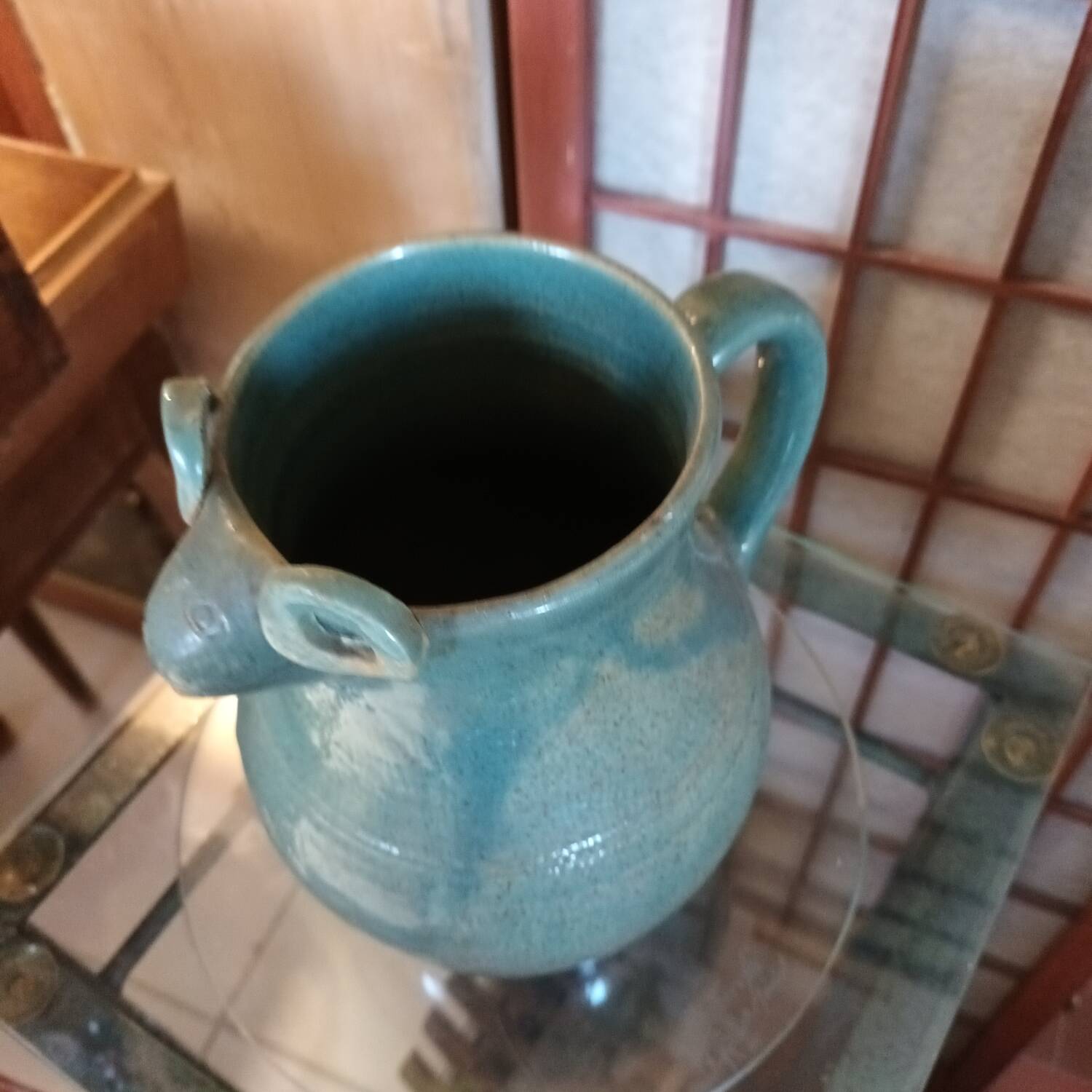 Ceramic water pot