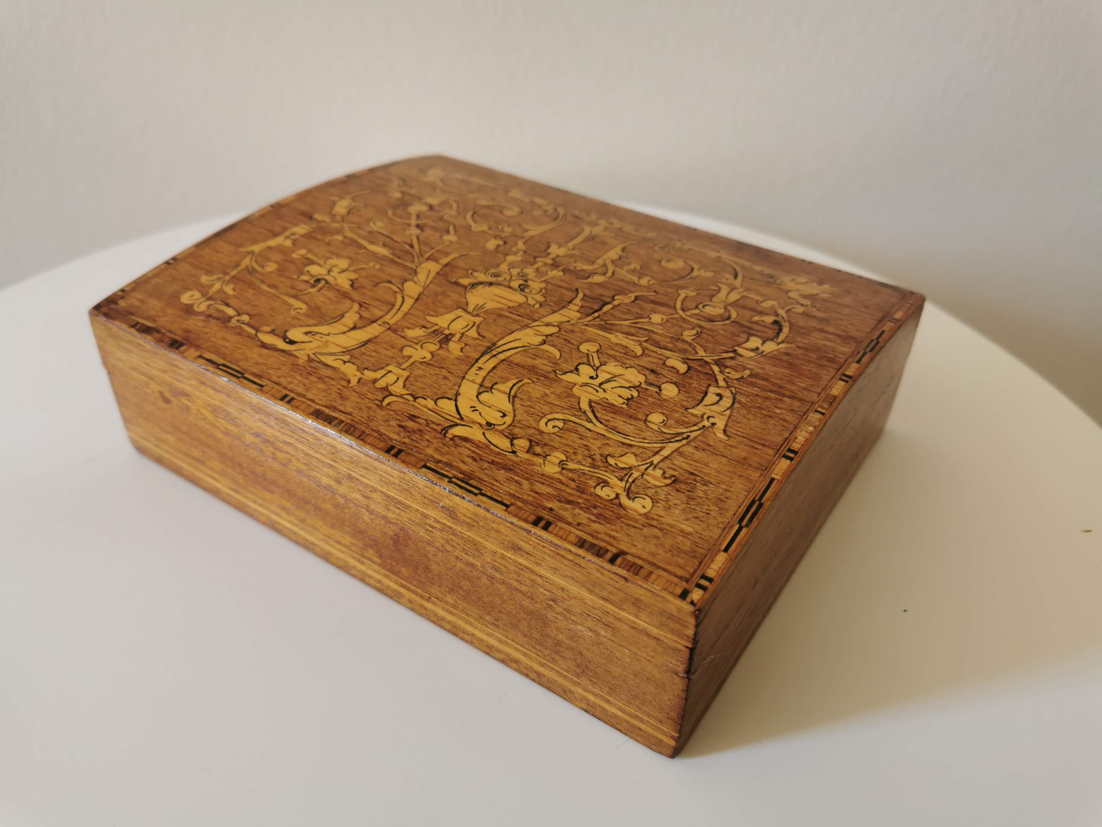 Cigar box early twentieth