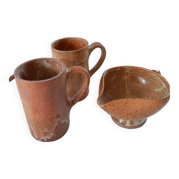 2 mugs + crémier en grès
