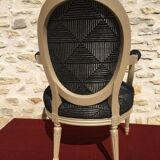 Fauteuil cabriolet style Louis XVI