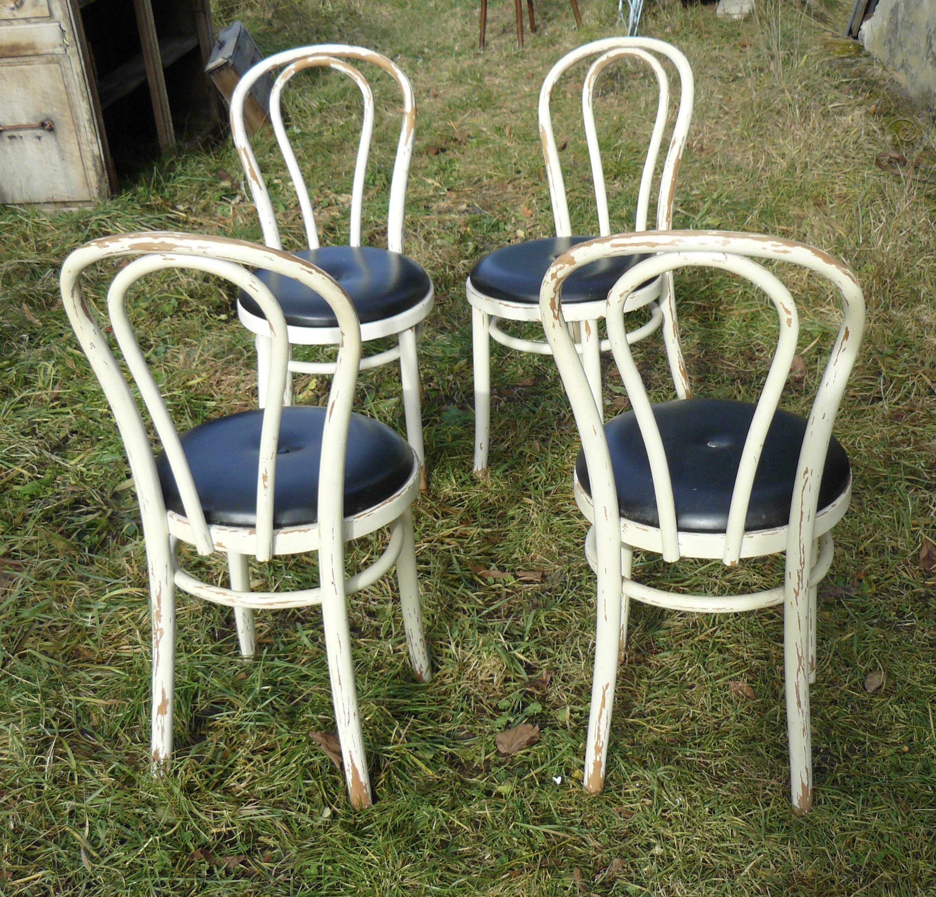 Set of 4 white and black Thonet bistro chairs