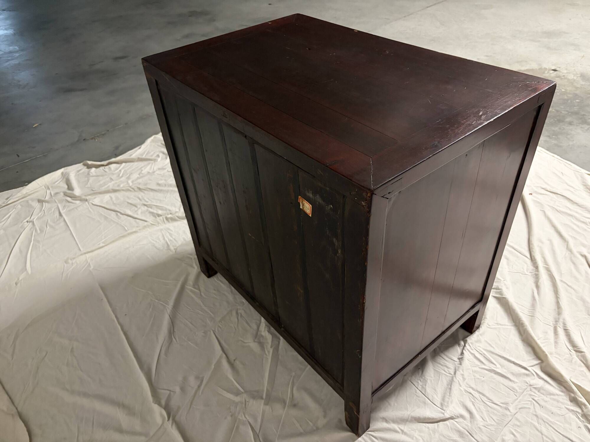 small Chinese furniture