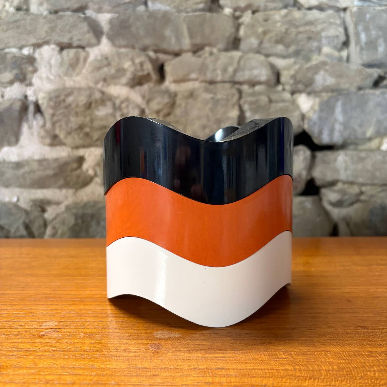 Sinus ashtray trio by W. Zeischegg for Helit, 1966