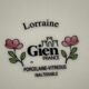 Gien porcelain table service, modern manufacture 31 pieces