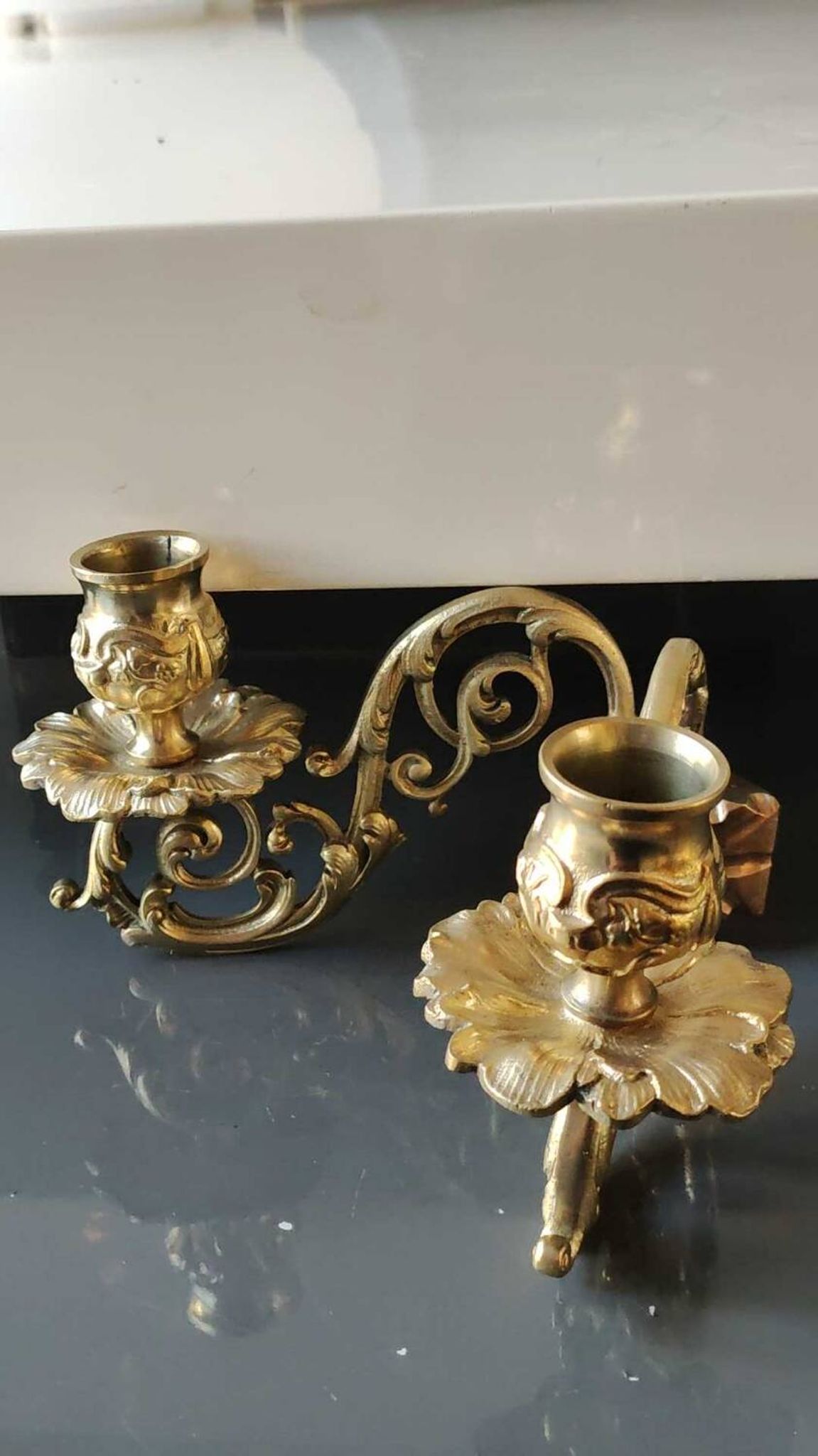 Wall light/Piano with 2 lights. Louis XVI style. In gilded bronze