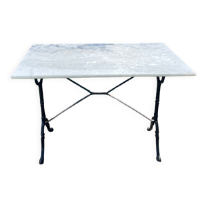 table en marbre gris - fonte
